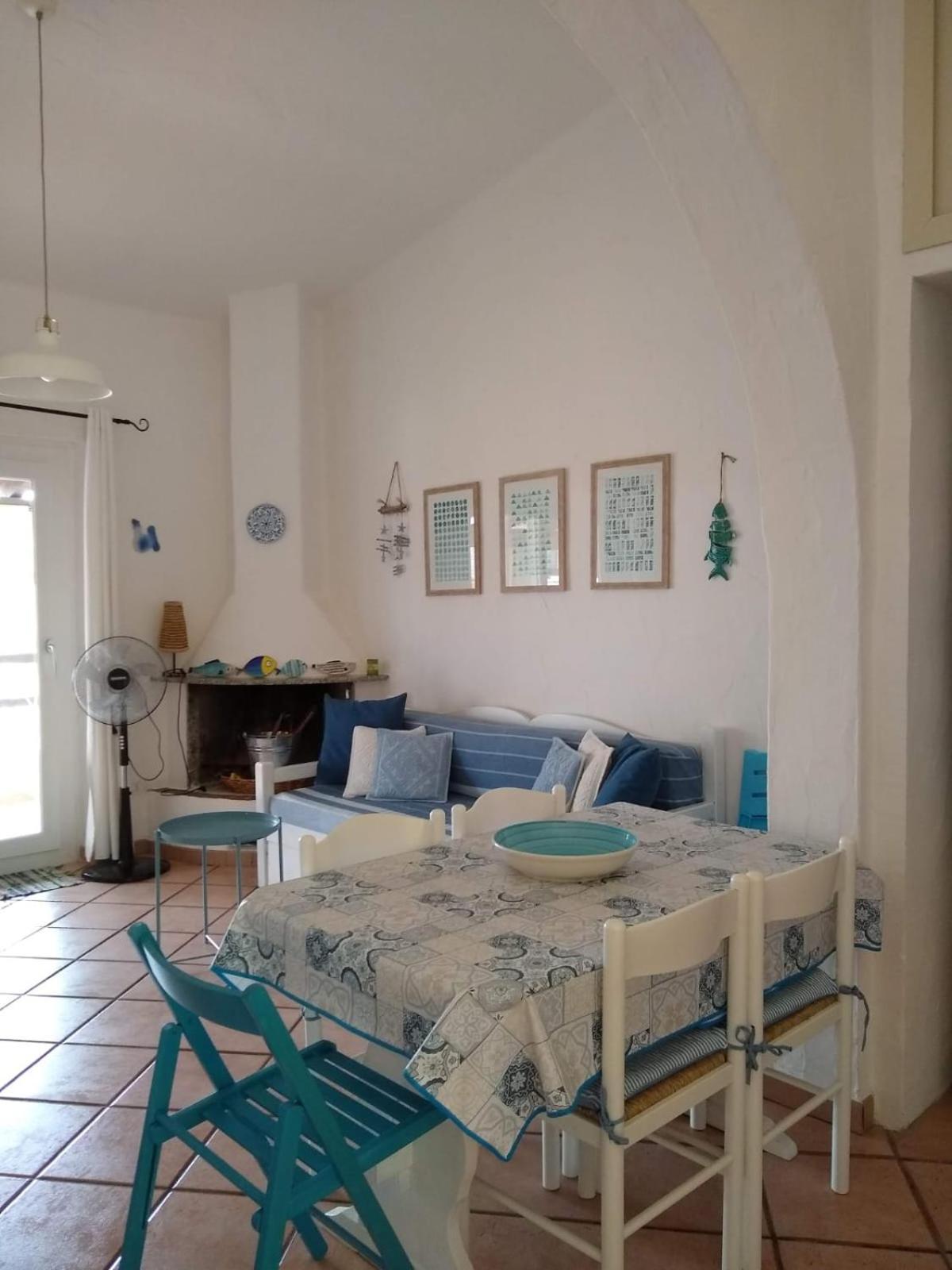 Capo Blu - Santa Margherita Di Pula Villa Ngoại thất bức ảnh